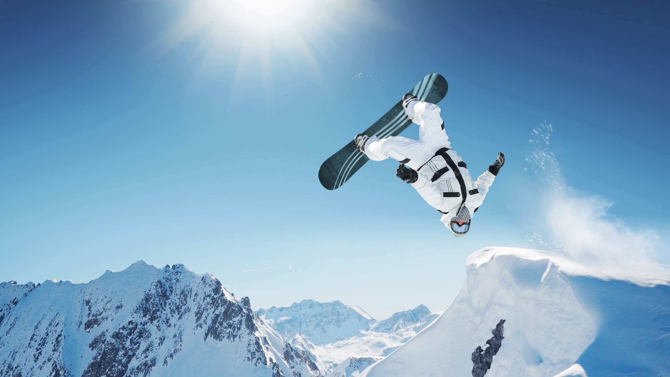 撕裂防线的文化裂痕，久保建英超首秀如何颠覆英超的亚洲叙事